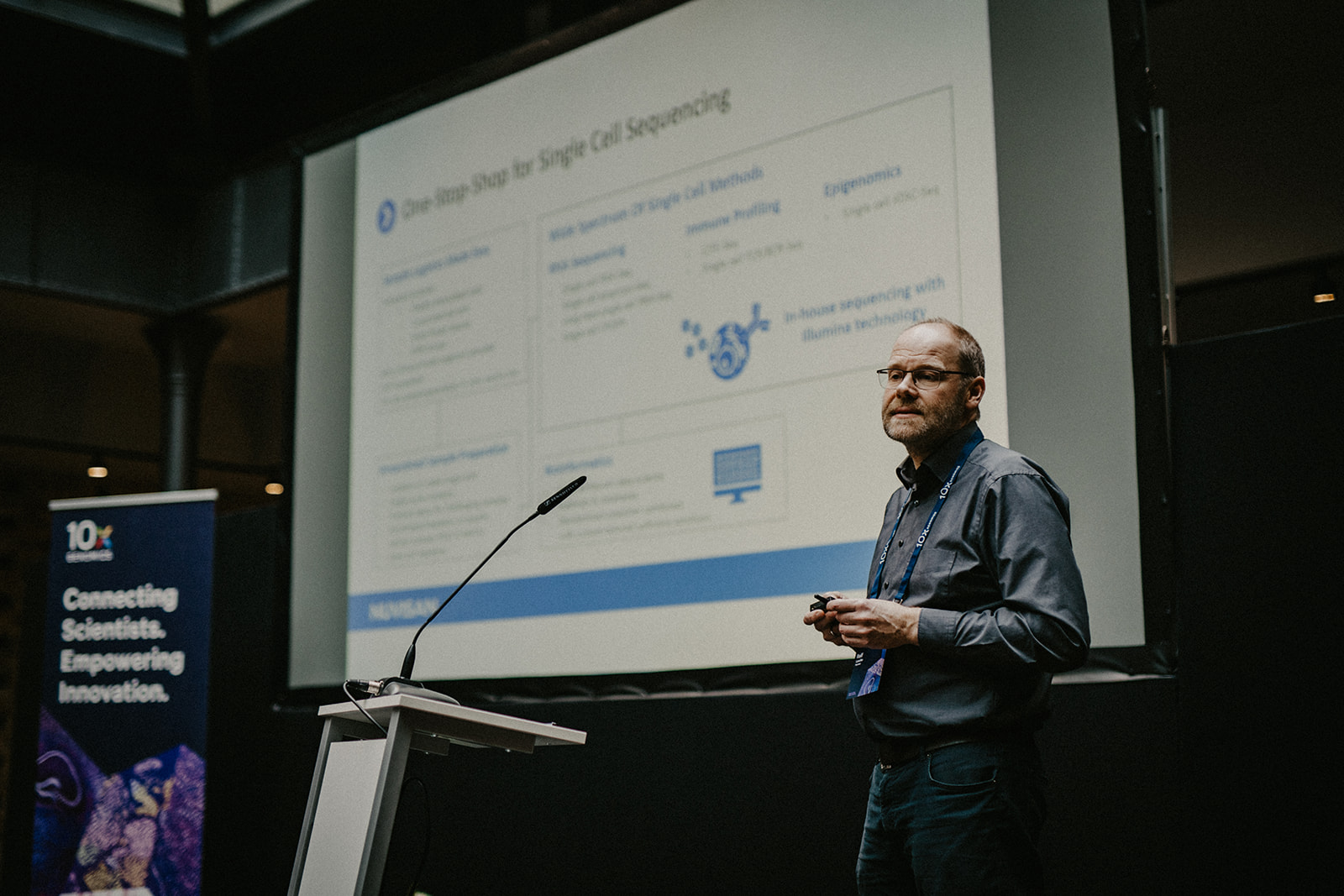 Ralf Lesche, PhD, speaking at the 10x Genomics Single Cell & Spatial Discovery Symposium in Berlin.